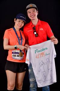 BIB: 463, 42195
                            <button type="button" onclick="openModal(9902773)" class="btn btn-primary btn-sm float-right btn-popup" data-toggle="modal" data-target=".modal-high-quality">
                        <i class="fas fa-shopping-cart"></i> Add to Cart
                    </button>
                                            <button type="button" onclick="isThisMe(9902773, true)" class="btn btn-success btn-sm float-right btn-popup btn-isme hidden" data-toggle="tooltip" data-placement="bottom" title="นี่คือรูปของคุณใช่ไหม คลิกที่นี่เพื่อเอาเข้าอัลบั้ม">
                        <i class="fas fa-plus"></i> Add to album
                    </button>
                    <button type="button" onclick="isThisMe(9902773, false)" class="btn btn-warning btn-sm float-right btn-popup btn-isnotme hidden">
                        <i class="fas fa-ban"></i> Remove from album
                    </button>